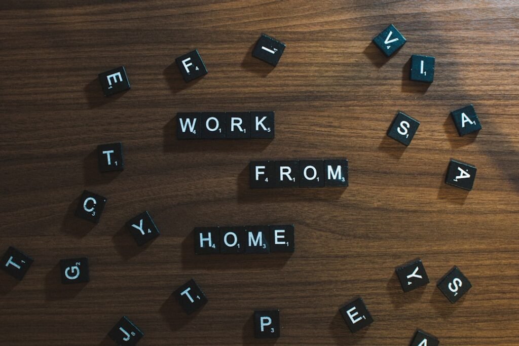 freelancer working from home earning inc